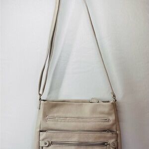 Chic‎ Gray Crossbody Bag